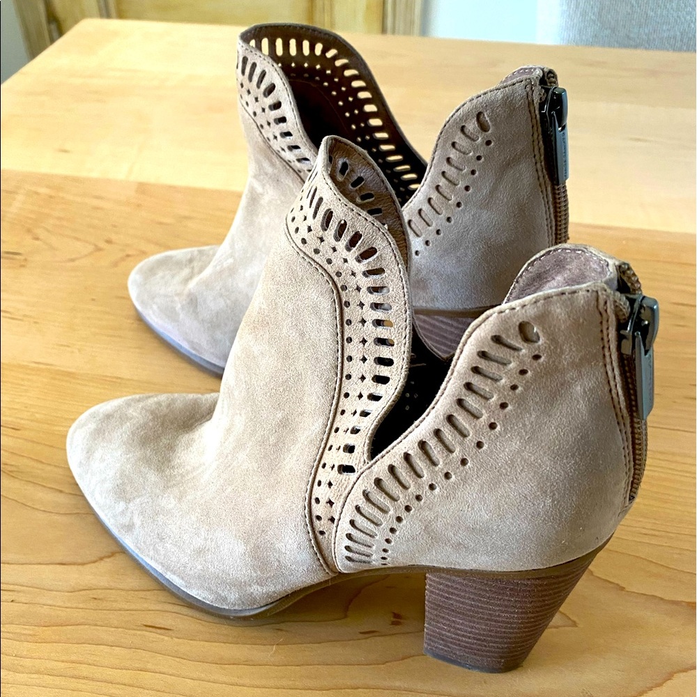 Vince Camuto Fileana Split Shaft Bootie Color French Taupe Suede Size 7M